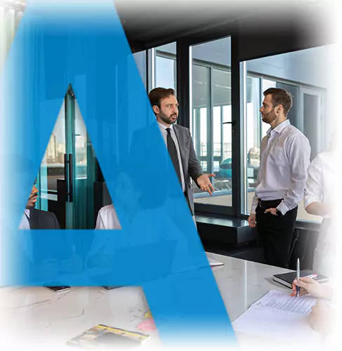 Corporate analyst and consultants 02